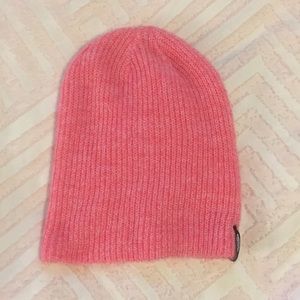 Vans off the wall winter hat